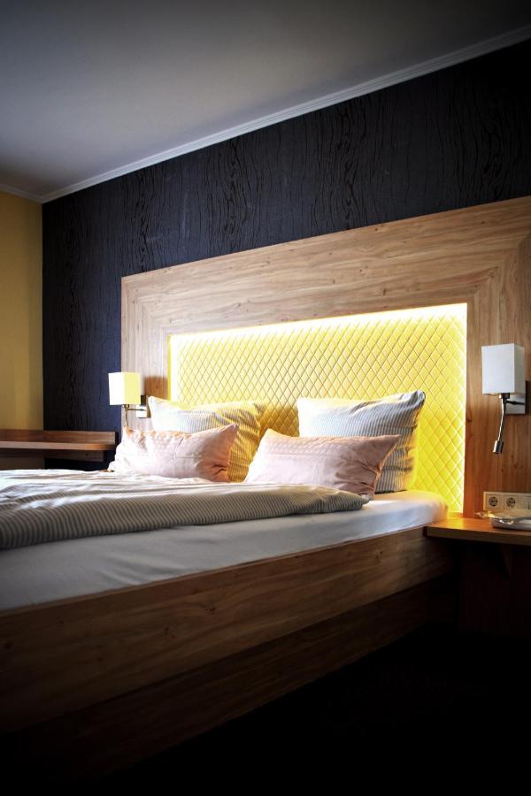 Landhotel Zur Post บาดเคอนิก ภายนอก รูปภาพ